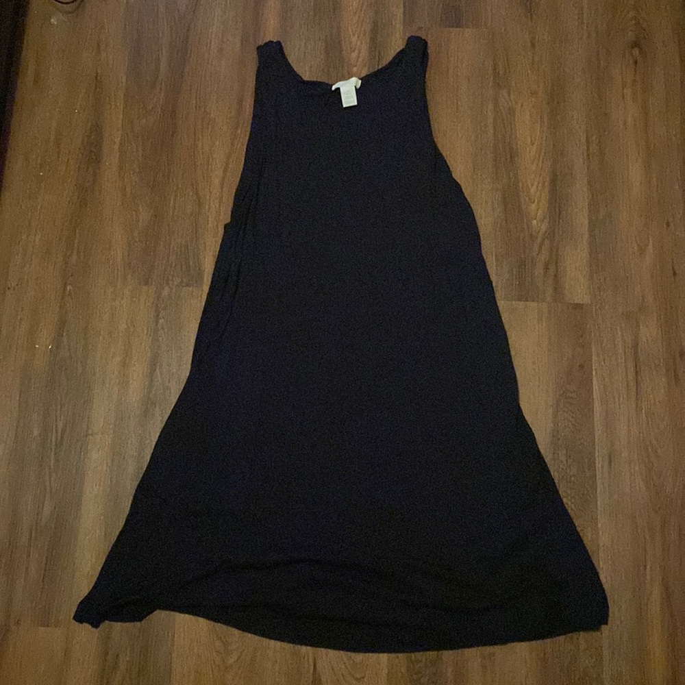 Basic navy blue dress with pockets
